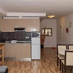Faszinierendes Nur 200 Meter Zum Mit Meerblick, Pool, Grill, Lounge-bereich